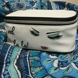Makeup/jewelry bag
